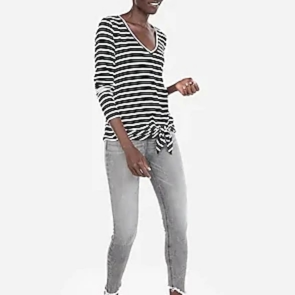 *NWT* Express Striped Side Tie Easy Tee